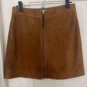 MADEWELL Brown Suede Skirt. Like new condition. Size 4. Great piece for winter.